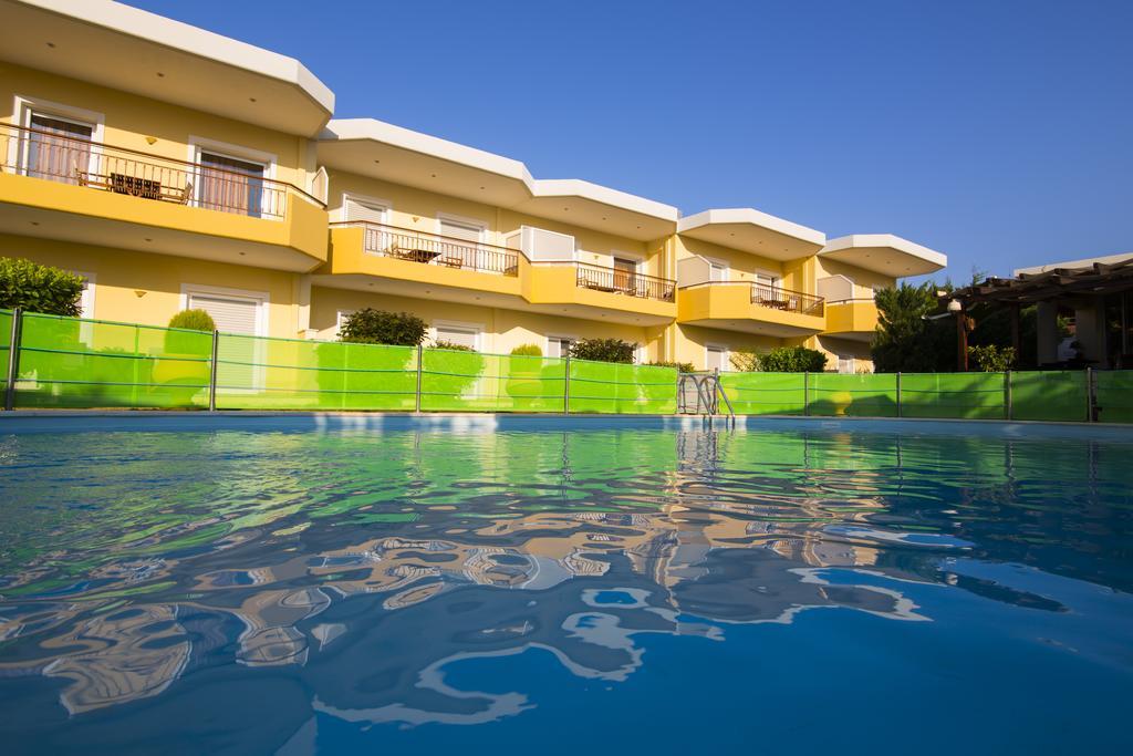 Vakis Apartments ザハロ エクステリア 写真